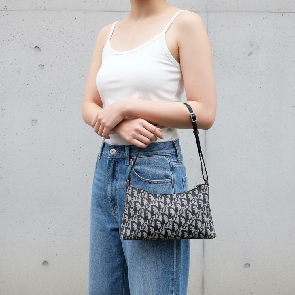 Include Entrupy Certificate of Authenticity｜Good ( Rank AB)｜ Dior Trotter Black Shoulder Bag ｜26042002