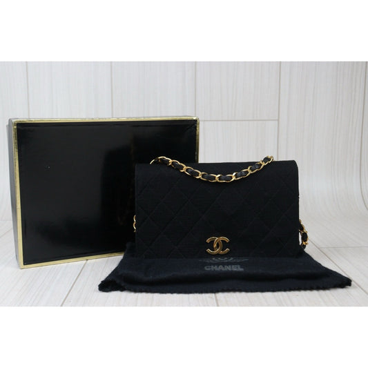 Good ( Rank AB)| CHANEL Canvas Single Flap 19 Shoulder Bag Black Made In 1986-1988Year| 24072405
