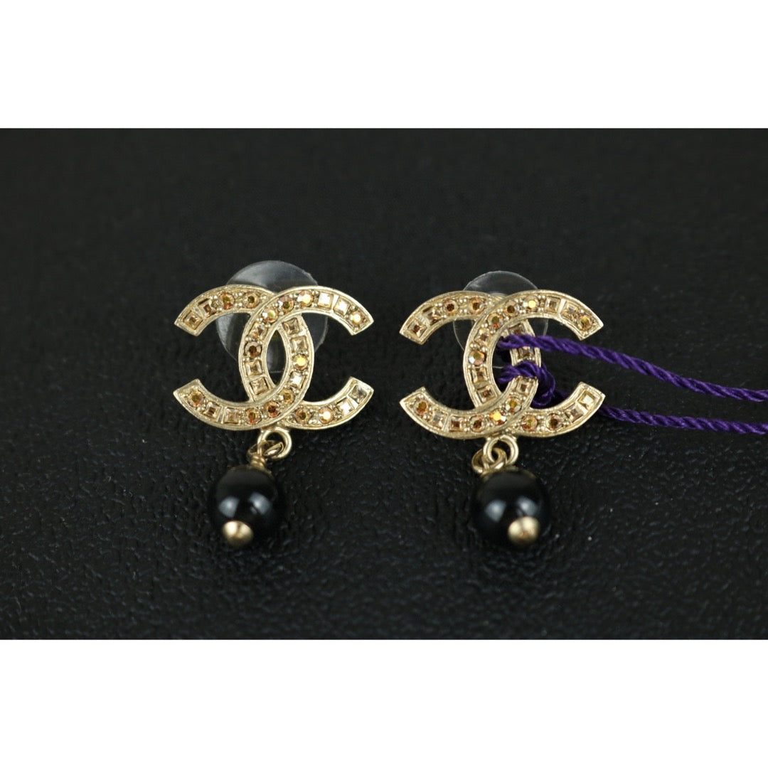 Very Good ( Rank A)｜ CHANEL  Coco Mark  Gold Rhinestone Black Pearl Earrings ｜F25021106