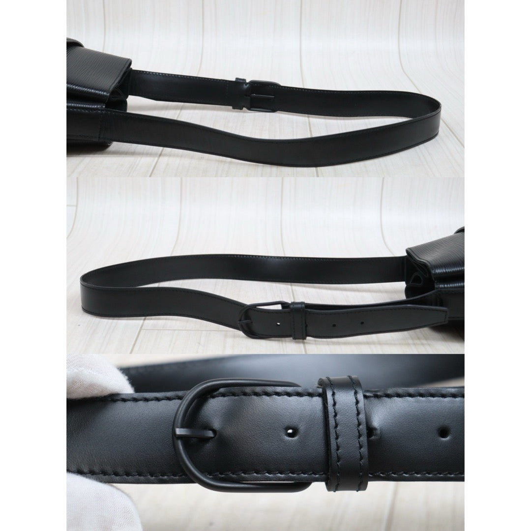 Include Entrupy Certificate of Authenticity｜Very Good ( Rank A)｜ Louis Vuitton Epi Sack de Paul Shoulder Bag Black｜26051802