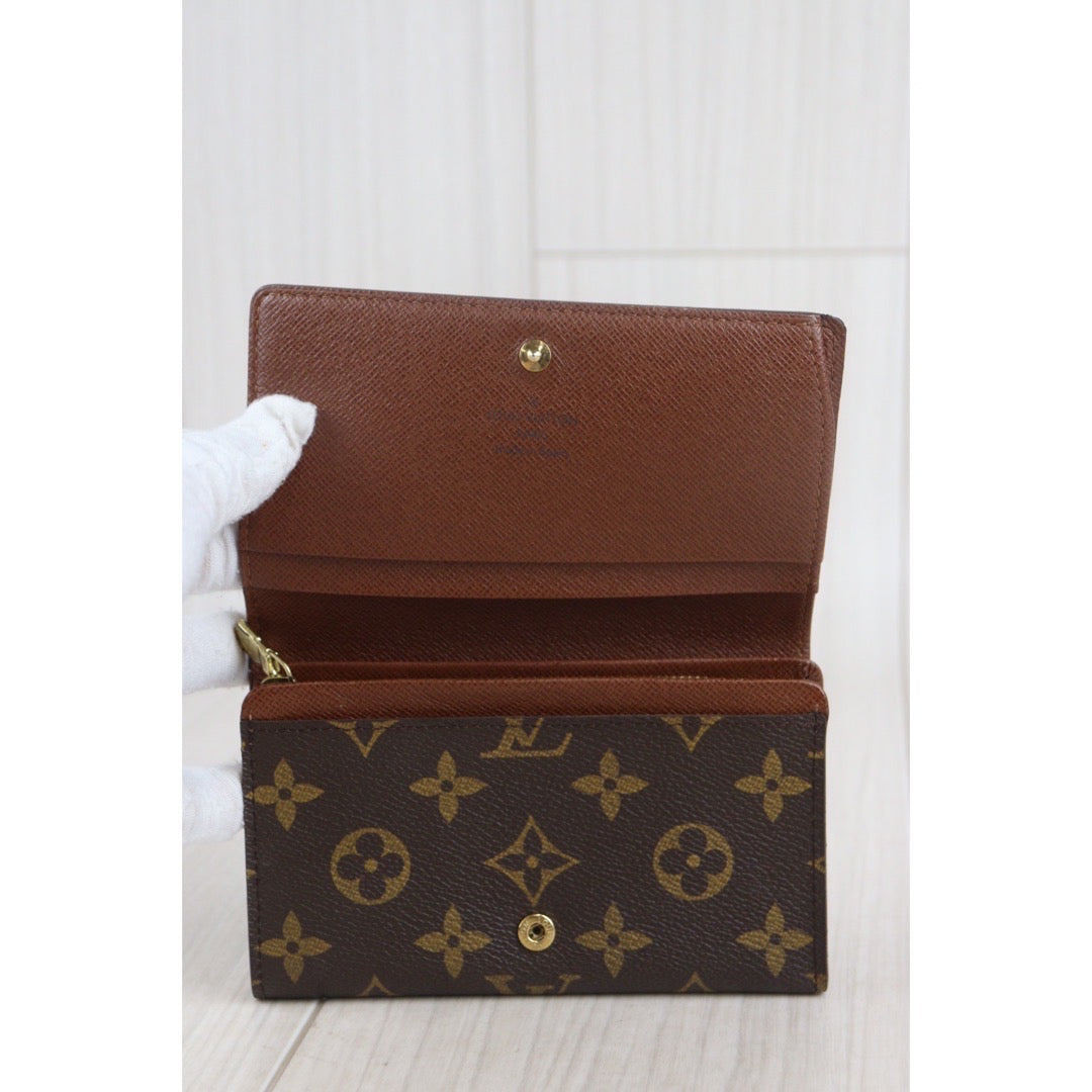 Rank A ｜LV Monogram Wallet｜23083102