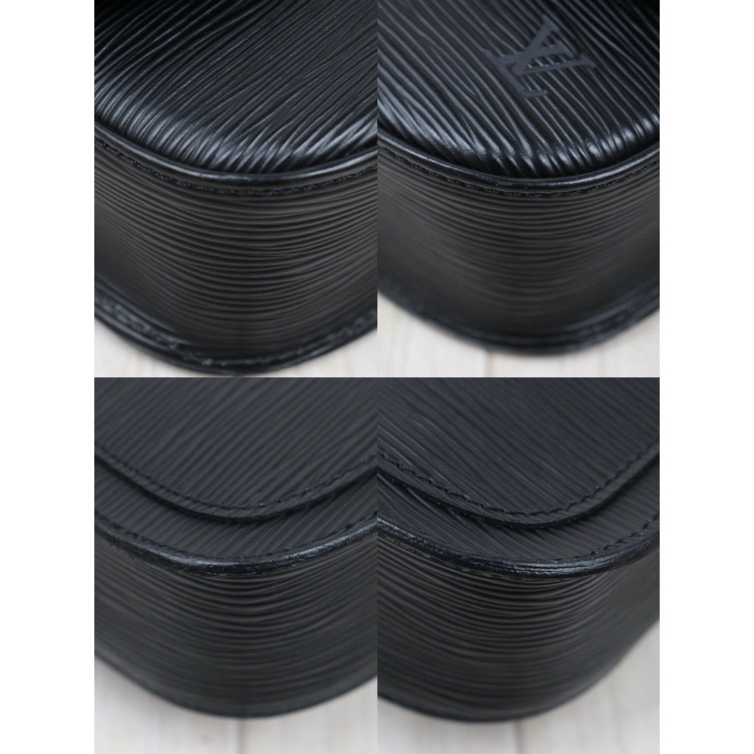 Very Good ( Rank A)｜LV Epi Saint-Cloud PM Shoulder Bag Black｜25070802