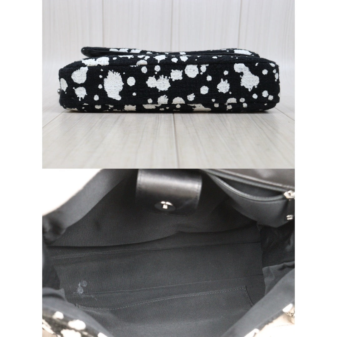 Very Good ( Rank A)｜ CHANEL Tweed Splashed Ink Single Flap 28 Shoulder Bag Made in 2015-2016Year｜Y25112503