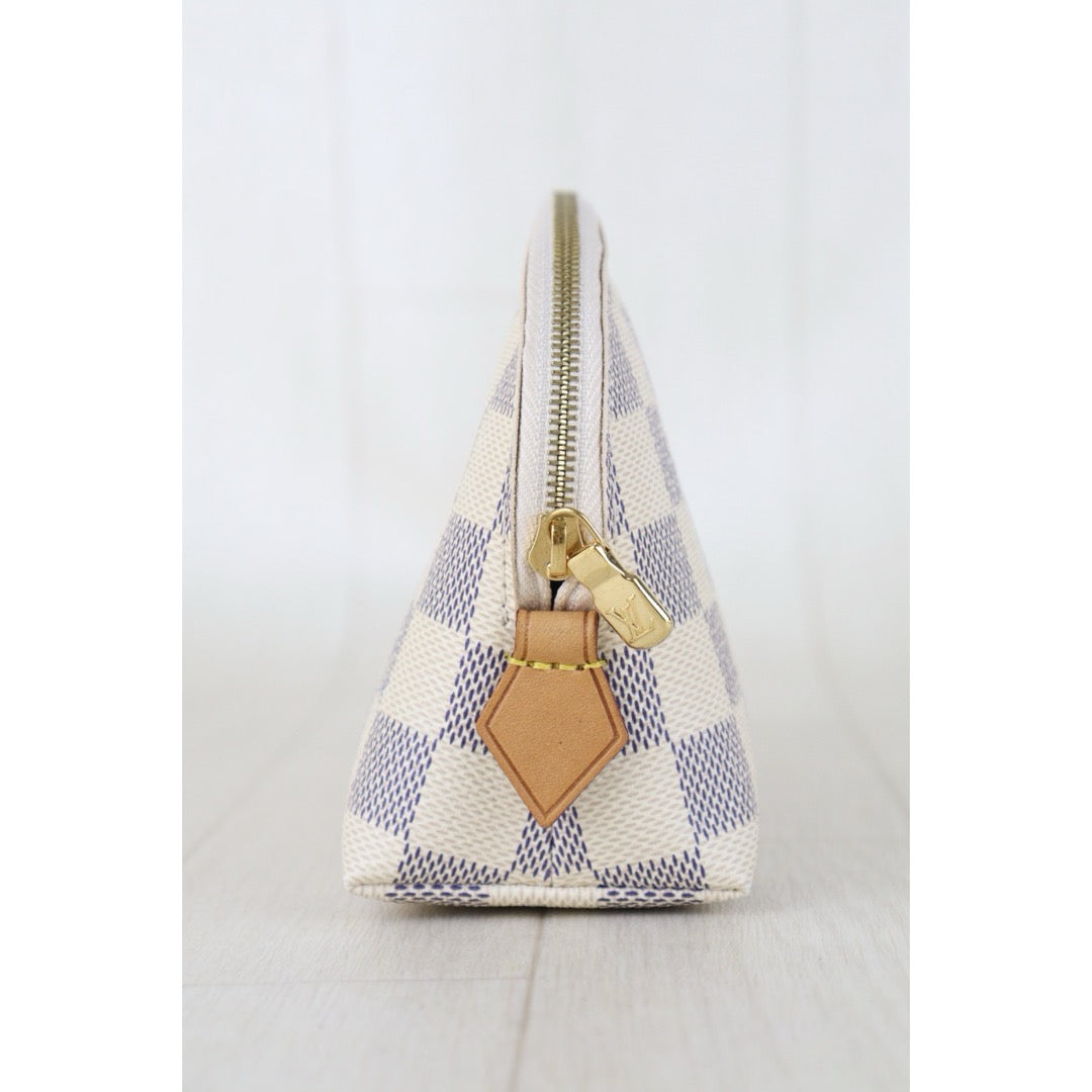 Include Entrupy Certificate of Authenticity｜Very Good ( Rank A)｜Louis Vuitton Azul Toilret Pouch ｜S26083018