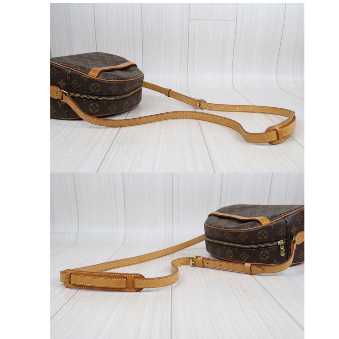 Rank AB ｜LV Monogram Blower Shoulder Bag｜23121107