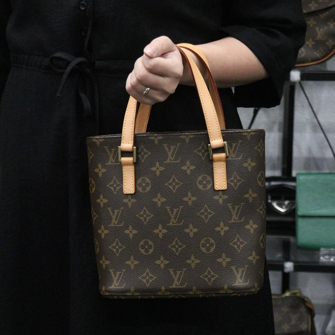 Rank A ｜ LV Monogram Vavin PM Tote Bag ｜23072002