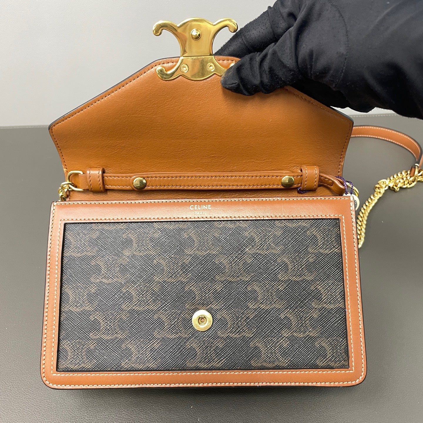 Include Entrupy Certificate of Authenticity｜Very Good ( Rank A) ｜ CELINE Macadam Triomphe Shoulder bag