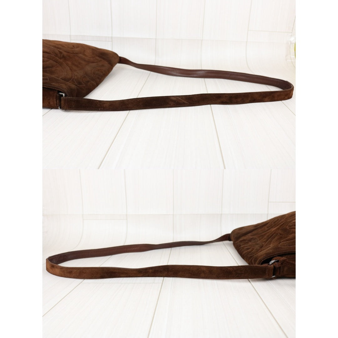 Include Entrupy Certificate of Authenticity｜Good ( Rank AB) ｜ CHANEL  Coco Mark Chammy Leather Tassel Shoulder Bag Brown Made In 1994～1996Year ｜S26032907