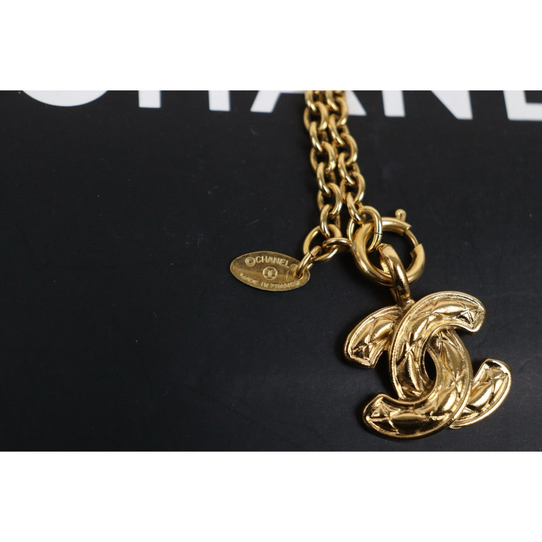 Very Good ( Rank A) ｜  CHANEL Vintage Coco Mark Gold Necklace ｜25103109