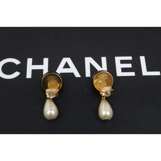 Very Good ( Rank A) ｜CHANEL  COCO Mark  Water Drop Pearl Earrings Made In 1996Year｜25103110