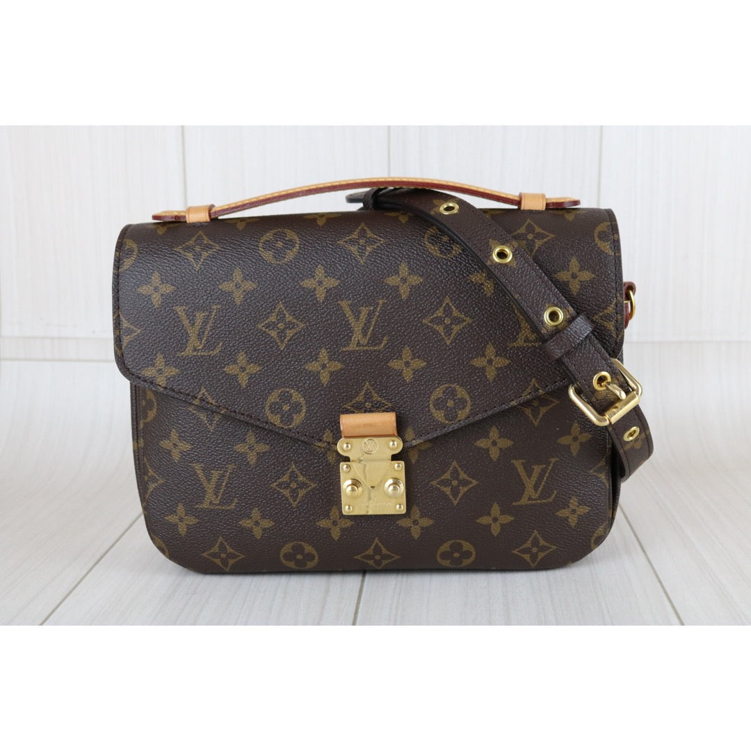Good ( Rank AB)｜LV Monogram Pichette Metis ShoulderBag IC Chips Model｜S26011101