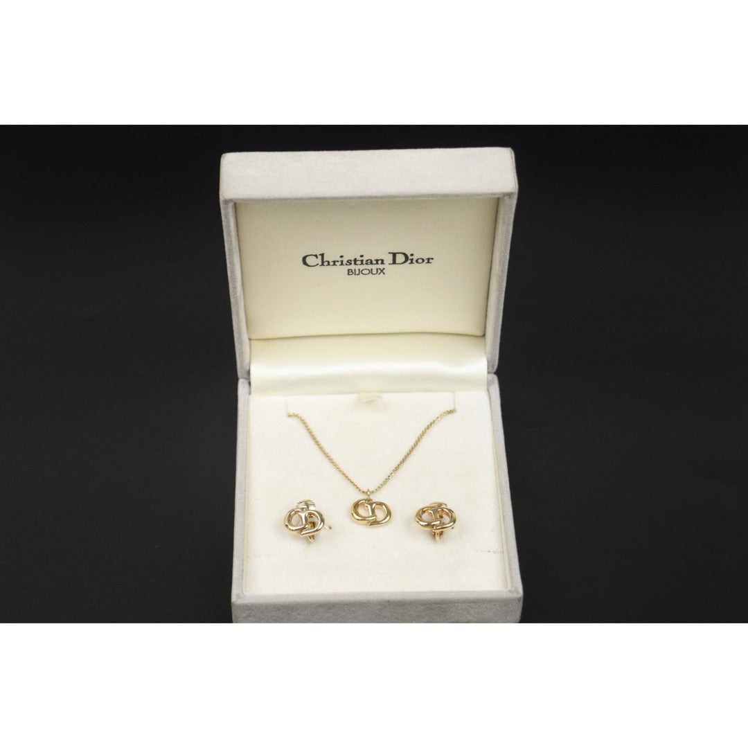 Very Good ( Rank A)｜ Dior CD  Necklace Earring Set ｜25062608