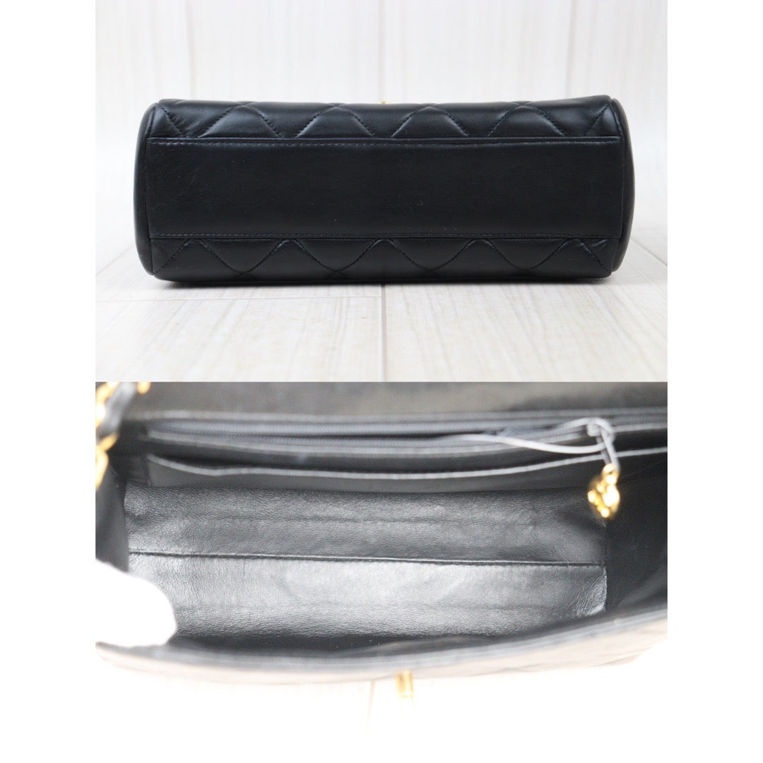 Rank A｜ CHANEL Black Lanbskin Square 25 Shoulder Bag Made In 1994～1996Year ｜24070504