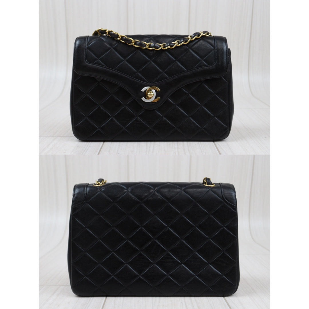 Rank AB ｜ CHANEL Paris Limited Series Matrasse Classic Flap 21 Shoulder Bag Black Made In 1994-1996Year｜24040501