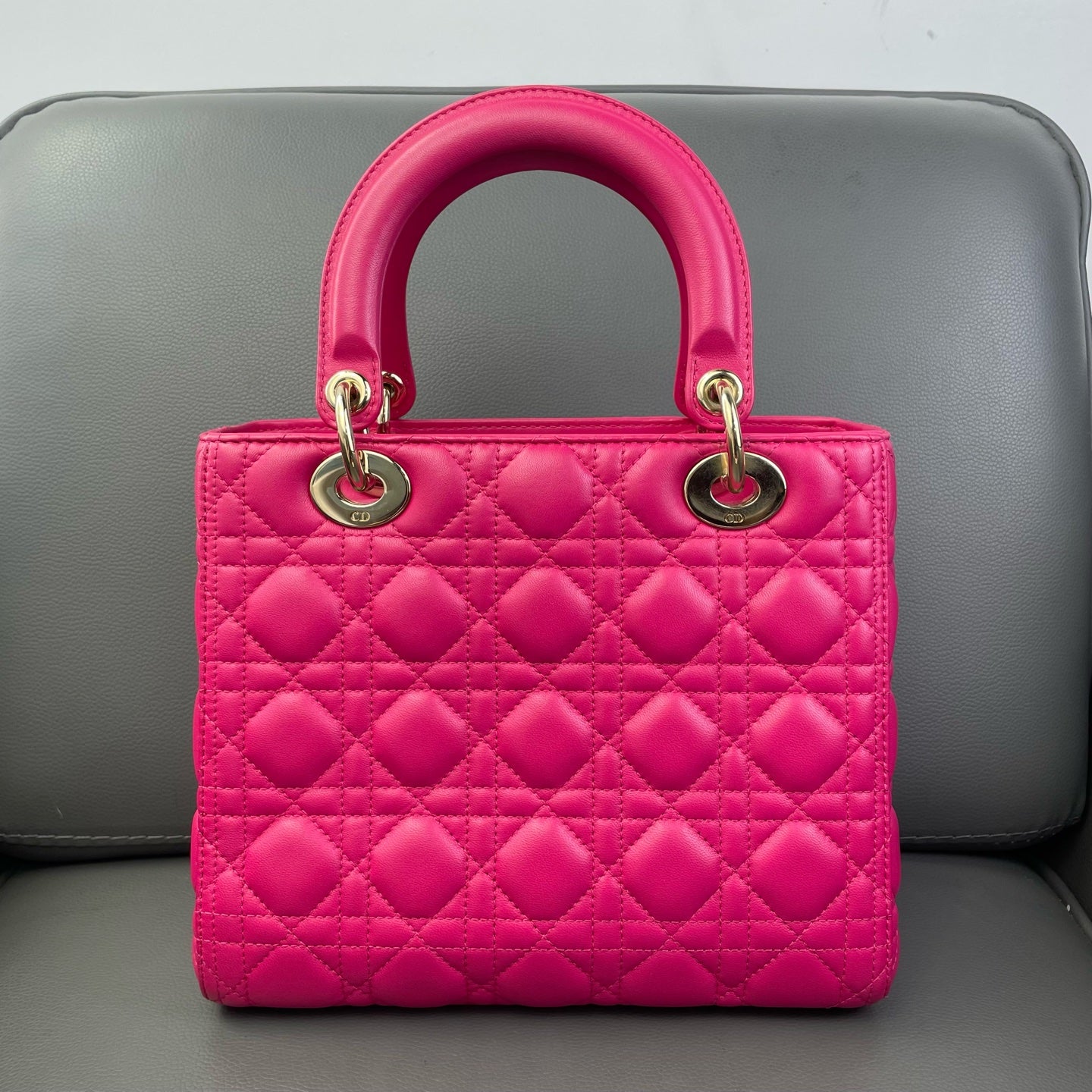 Very Good ( Rank A) ｜  Dior Lady Dior Lamb Skin 2WAY Shoulder Bag Handbag Pink