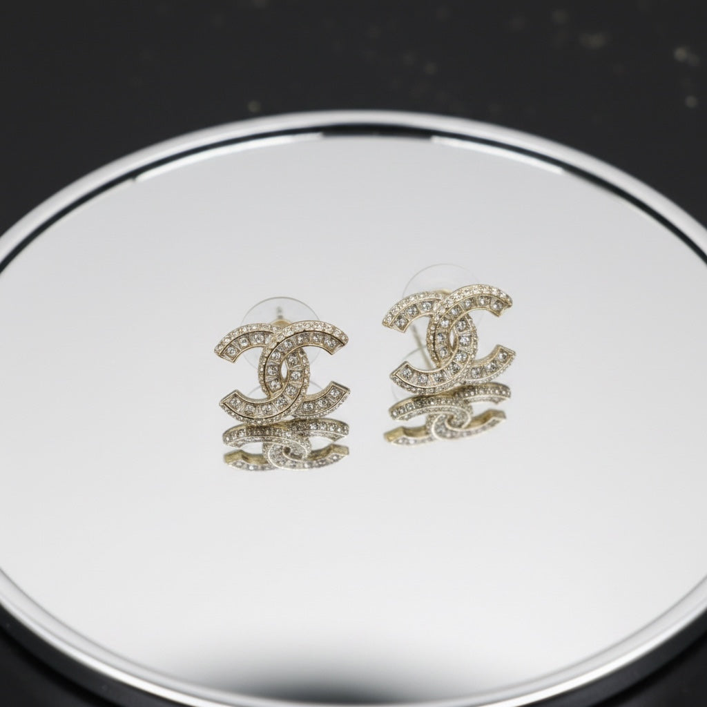Include Authentic Detective Certificate of Authenticity｜Excellent（Rank SA）｜CHANEL B20V COCO Mark  Rhinestone Earrings Made In 2020Year｜S26050715