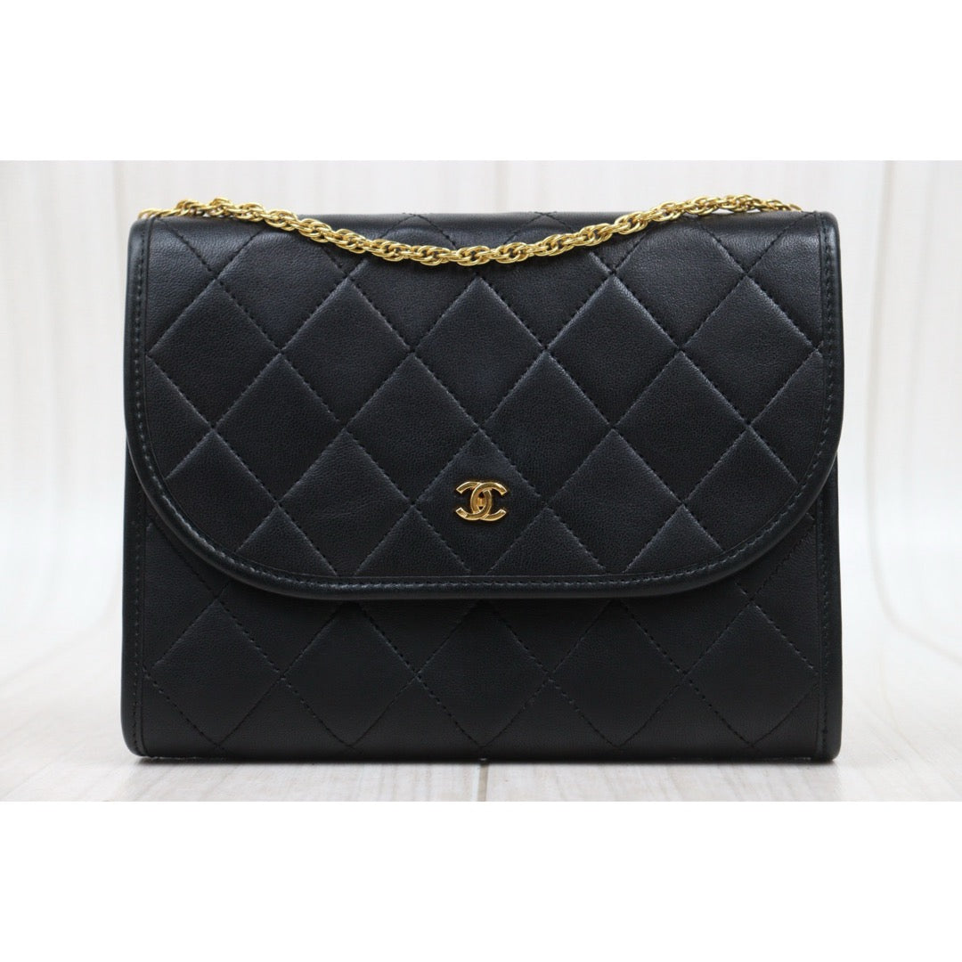 Very Good ( Rank A)｜ CHANEL Mini Coco Mark  Lambskin Matrasse Chain Shoulder Bag ｜25082903