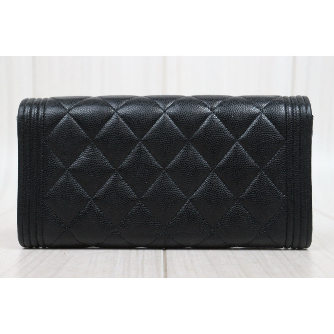Good ( Rank AB) ｜CHANEL Leboy Caviar Skin Black Long Wallet Made In 2020Year｜25111304