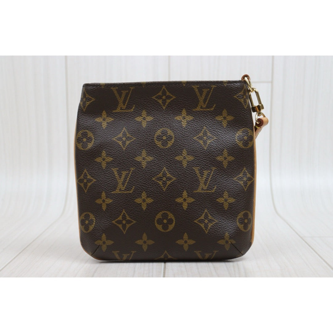 Include Entrupy Certificate of Authenticity｜Very Good ( Rank A)｜ Louis Vuitton Monogram Partition Pouch ｜26062606