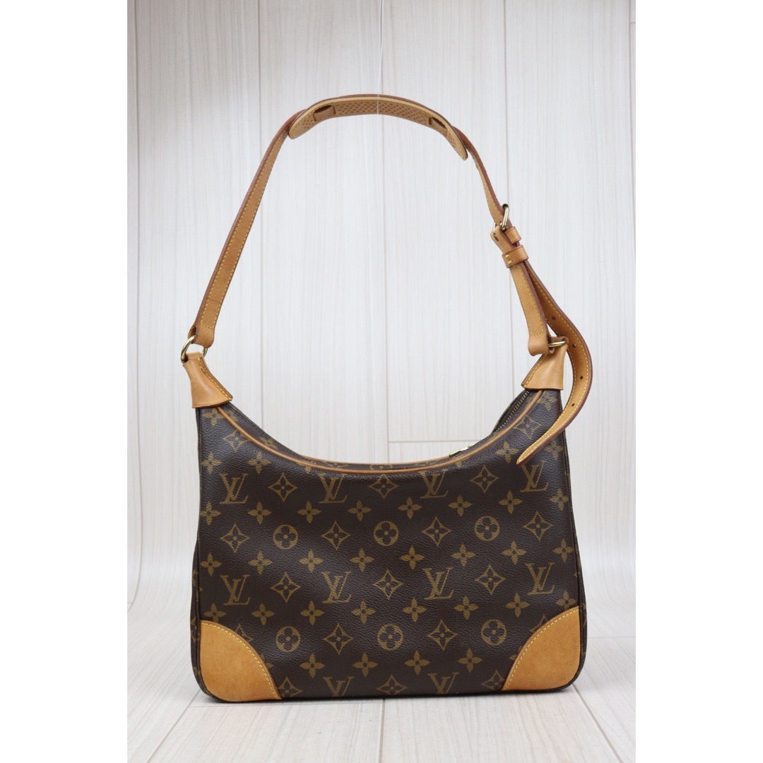 Rank AB｜LV Monogram Boulogne 30 Shoulder Bag ｜24032911