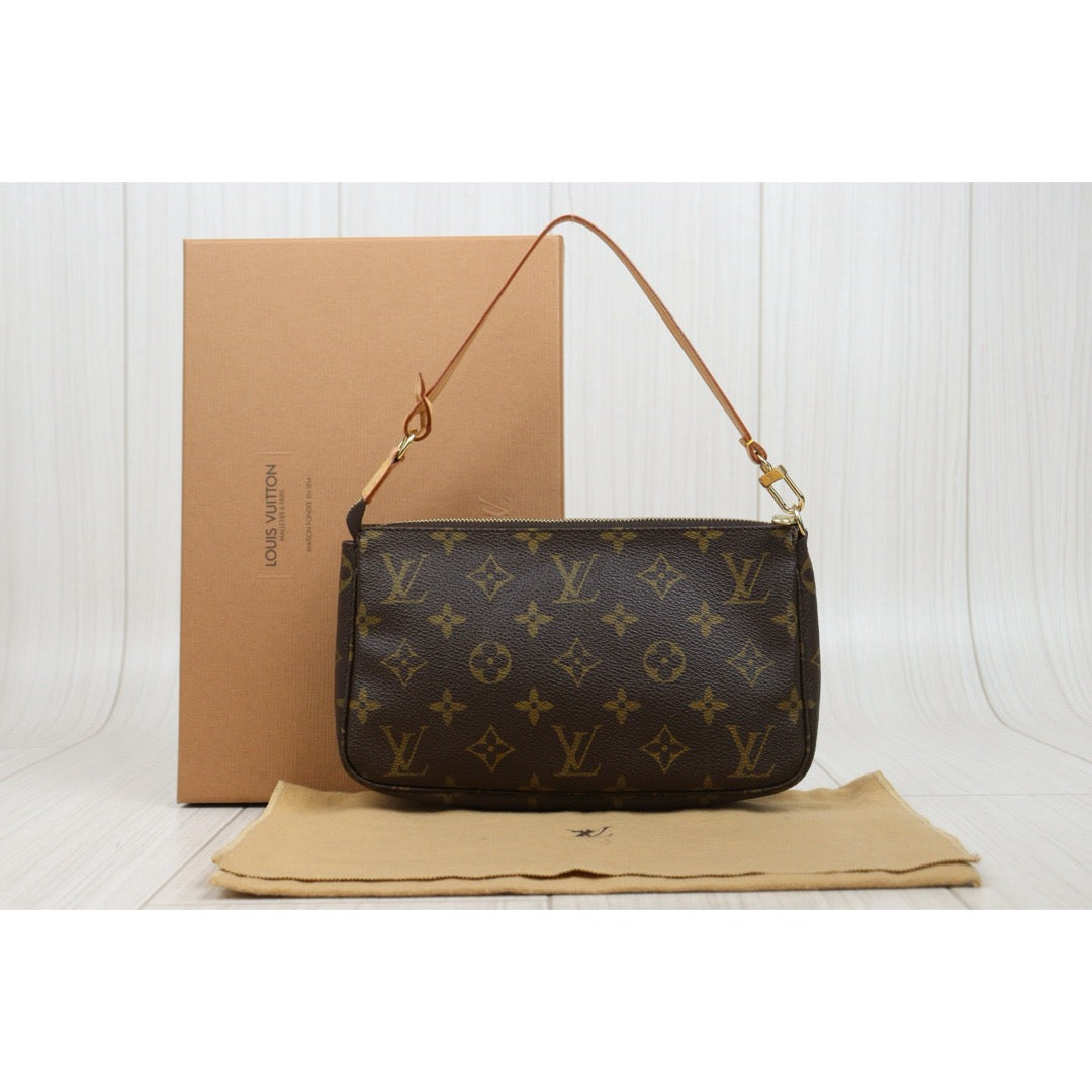 Excellent（Rank SA）｜LV Monogram Pochette Accessoires ｜25111311