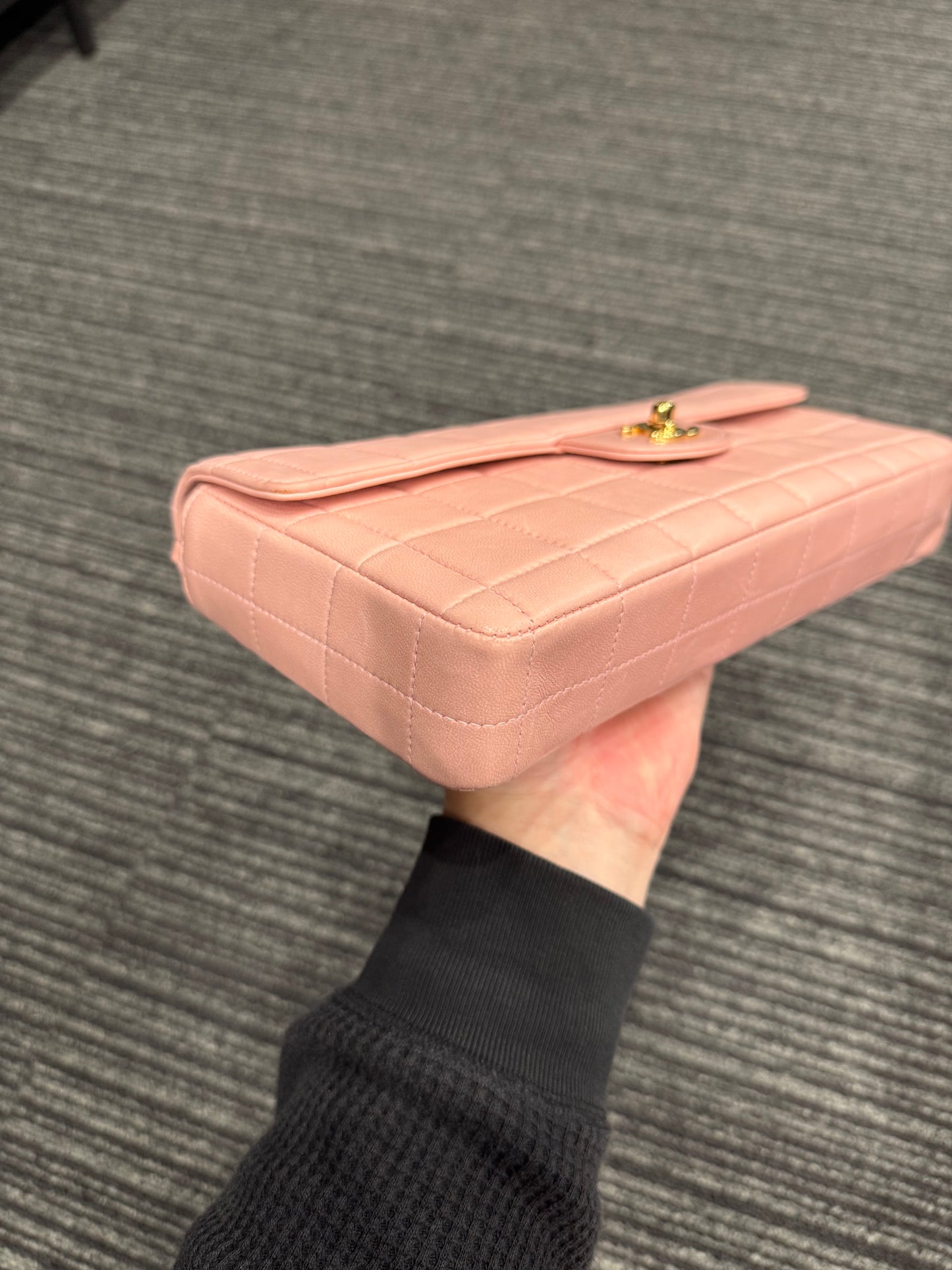 First installment 1/3｜Good ( Rank AB)｜ CHANEL  Lambskin Shoulder Bag Pink ｜25060308