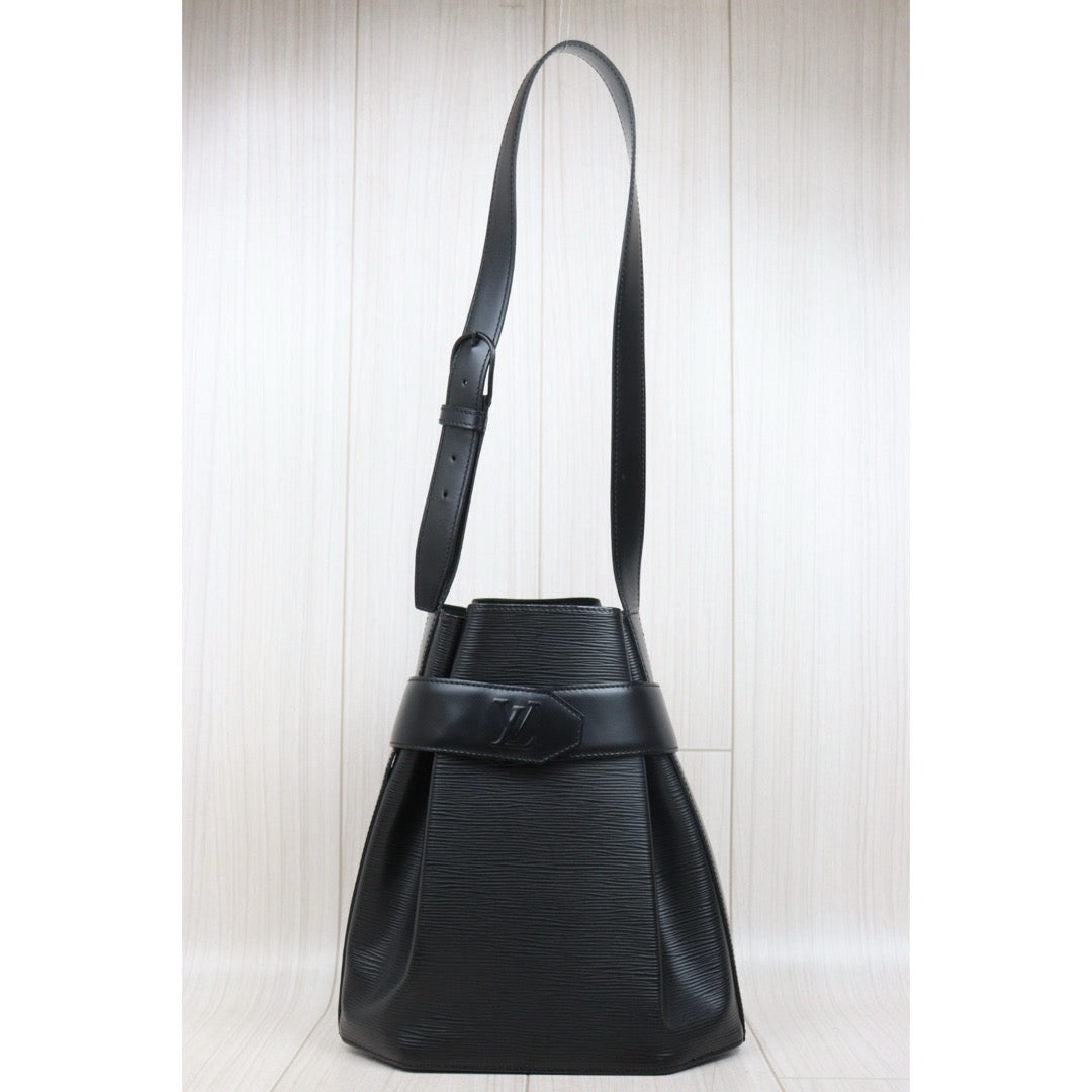 Very Good ( Rank A) ｜ LV Epi Sack de Paul Shoulder Bag｜25061701