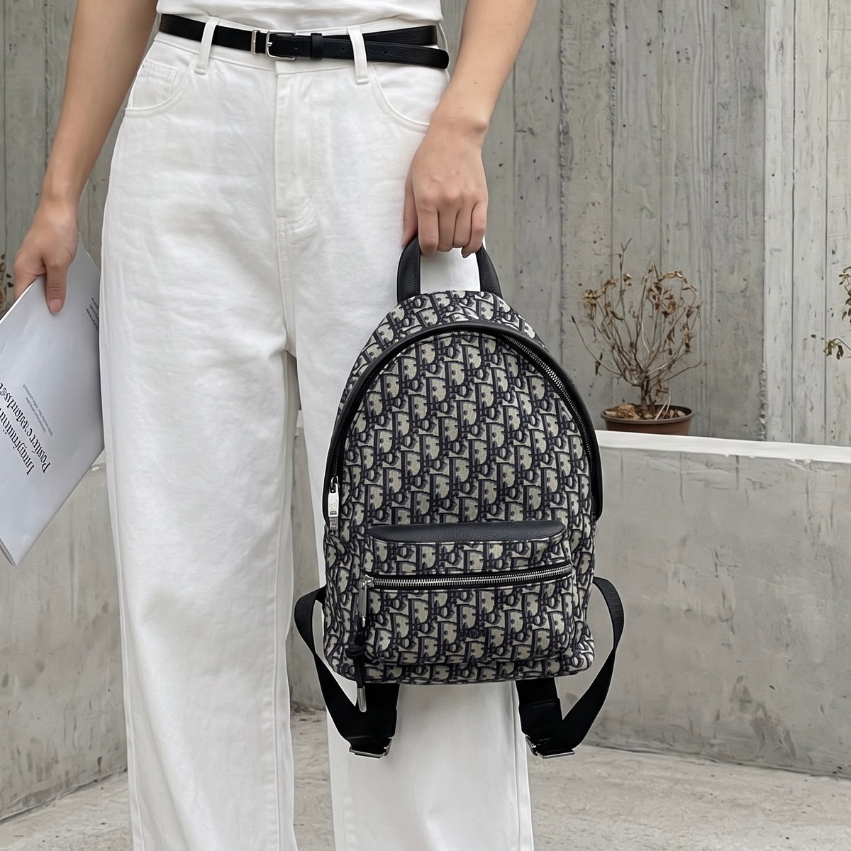 Include Entrupy Certificate of Authenticity｜Very Good ( Rank A)｜Dior Trotter Montaige  Oblique Rider  Backpack ｜S26090701