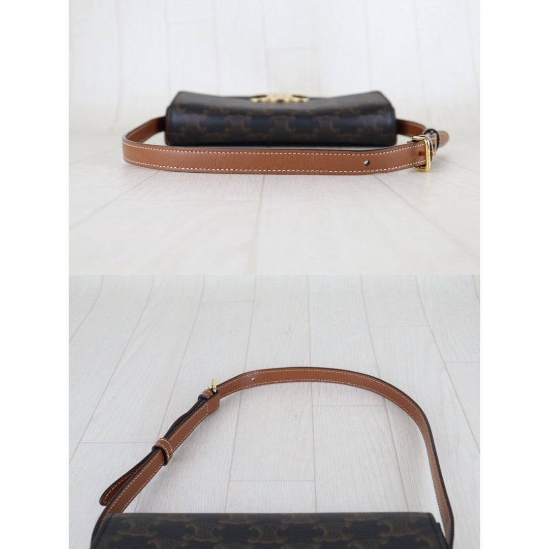 Very Good ( Rank A)｜ CELINE Macadam Triomphe Shoulder Bag  Golden Hardware｜S25121116