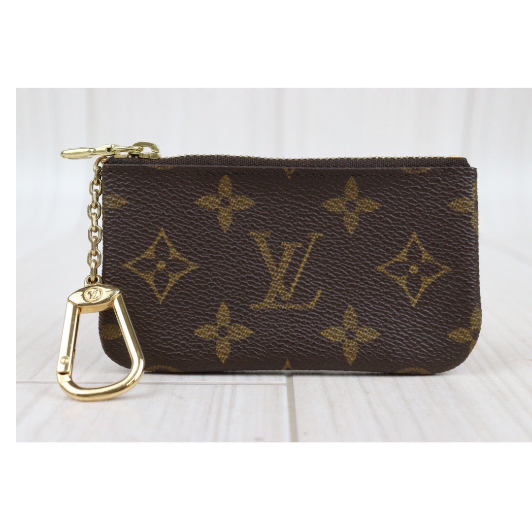 Rank A ｜ LV Monogram Pochette Cre｜24030721