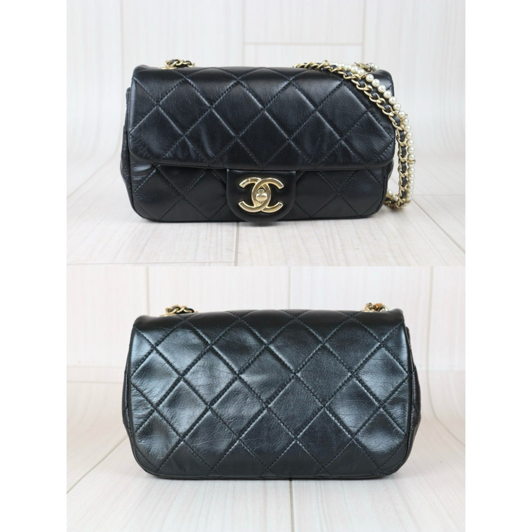 Very Good ( Rank A)
｜ CHANEL Matrasse Lamb Skin Mini Pearl Chain Bag Made in 2020-2021 Year｜S24082001