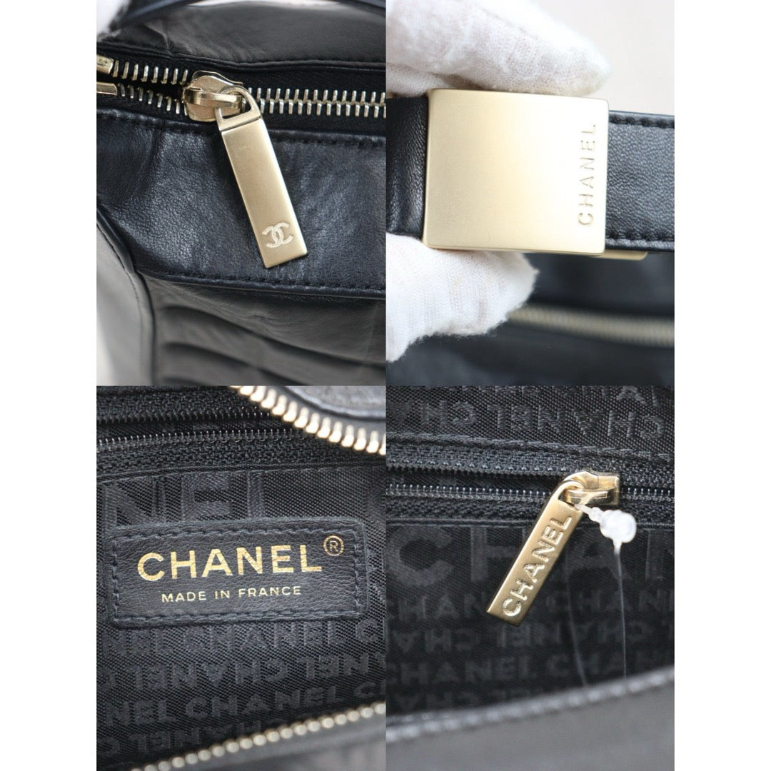 Good ( Rank AB)｜CHANEL Choco Bar Lambskin Shoulder Bag  Made In 2003～2004Year｜P24092401