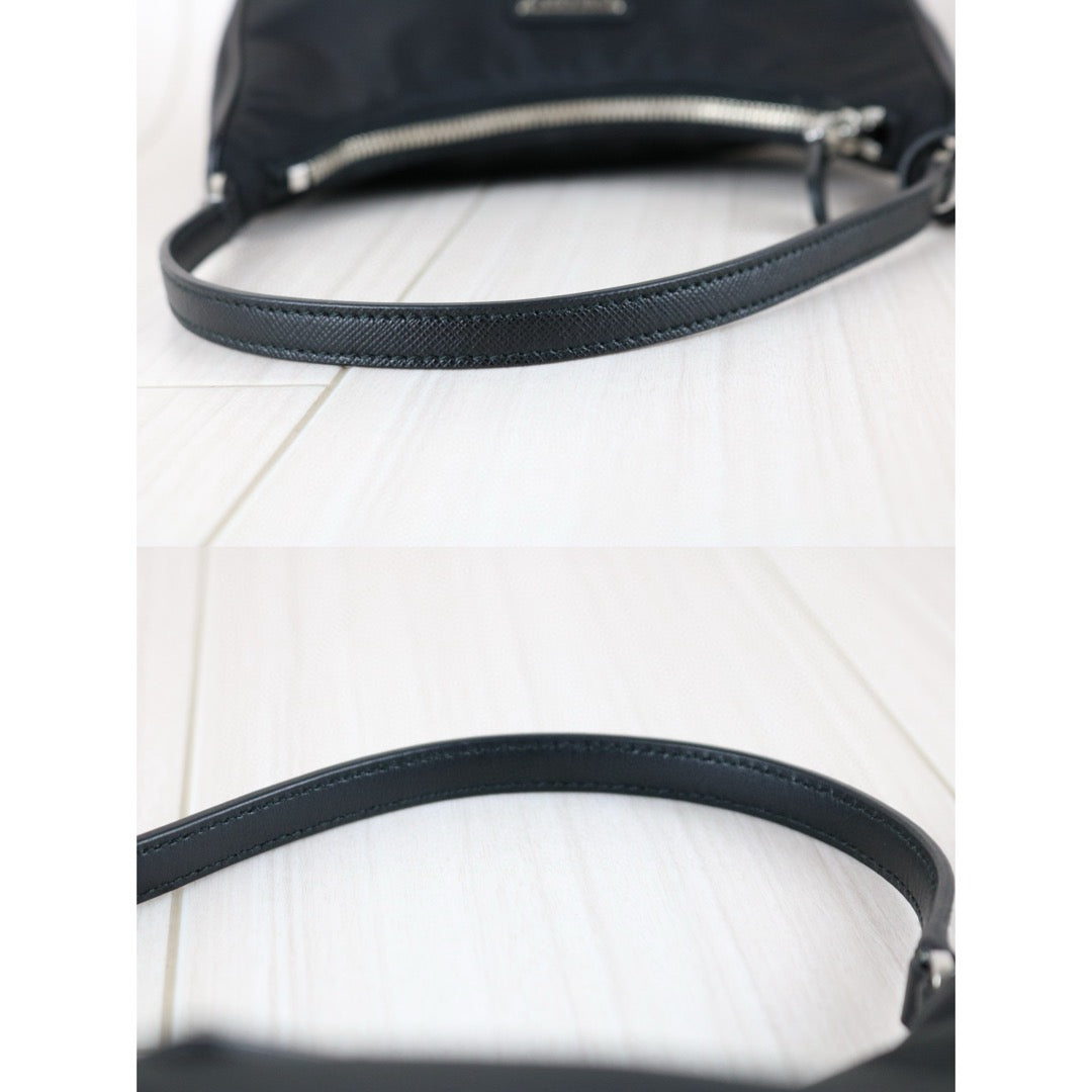 Excellent（Rank SA）｜ PRADA HOBO HandBag Current Model｜S24111228