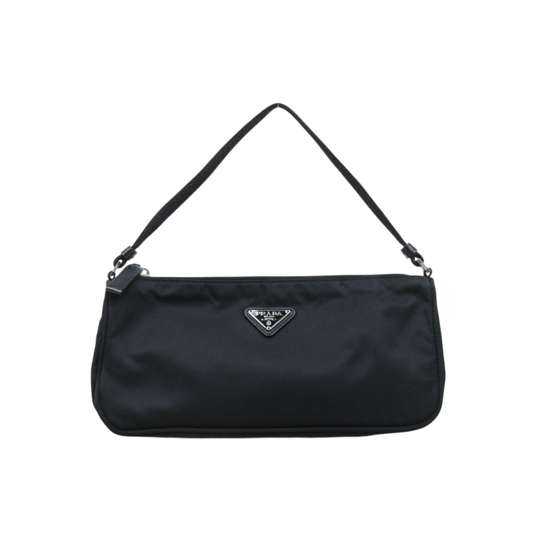Very Good ( Rank A)｜ PRADA Nylon Re-Edition 2005 Black Shoulder Bag Current Model｜25121201