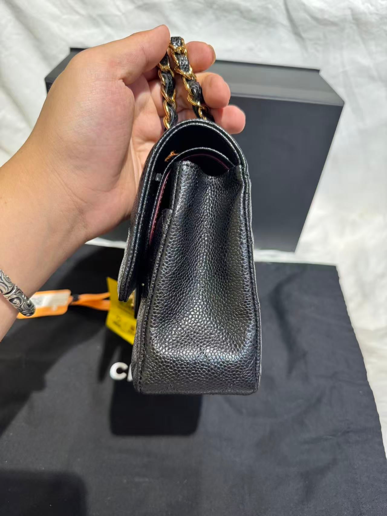 Include Entrupy Certificate of Authenticity｜Very Good ( Rank A)｜CHANEL Caviar Skin Matrasse Chain Double Flap 25 Shoulder Bag Black