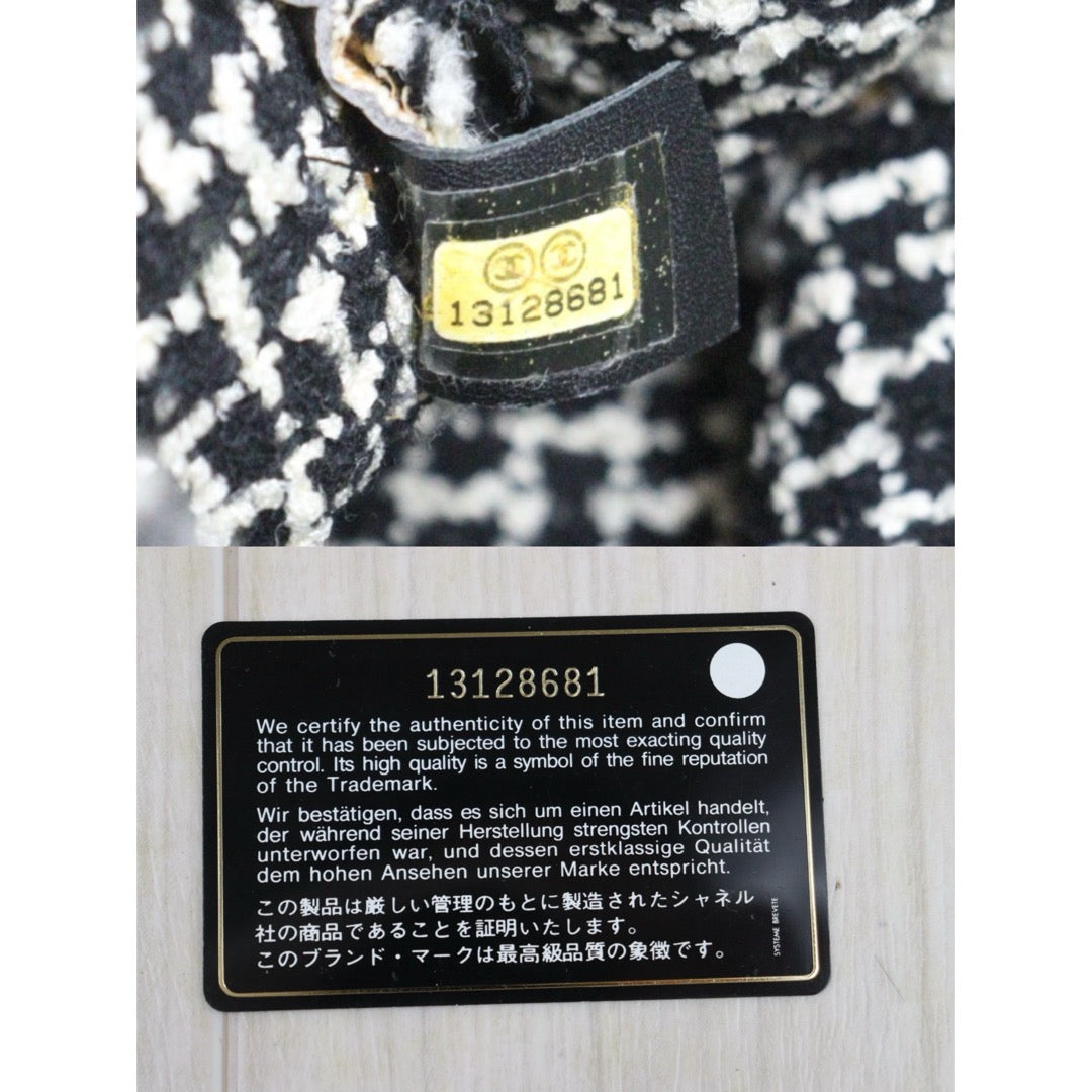 Good ( Rank AB)｜ CHANEL Calf Leather Woolen Matrasse Chain Shoulder Bag Etoupe Gray Made In 2009- 2010Year｜Y25110410