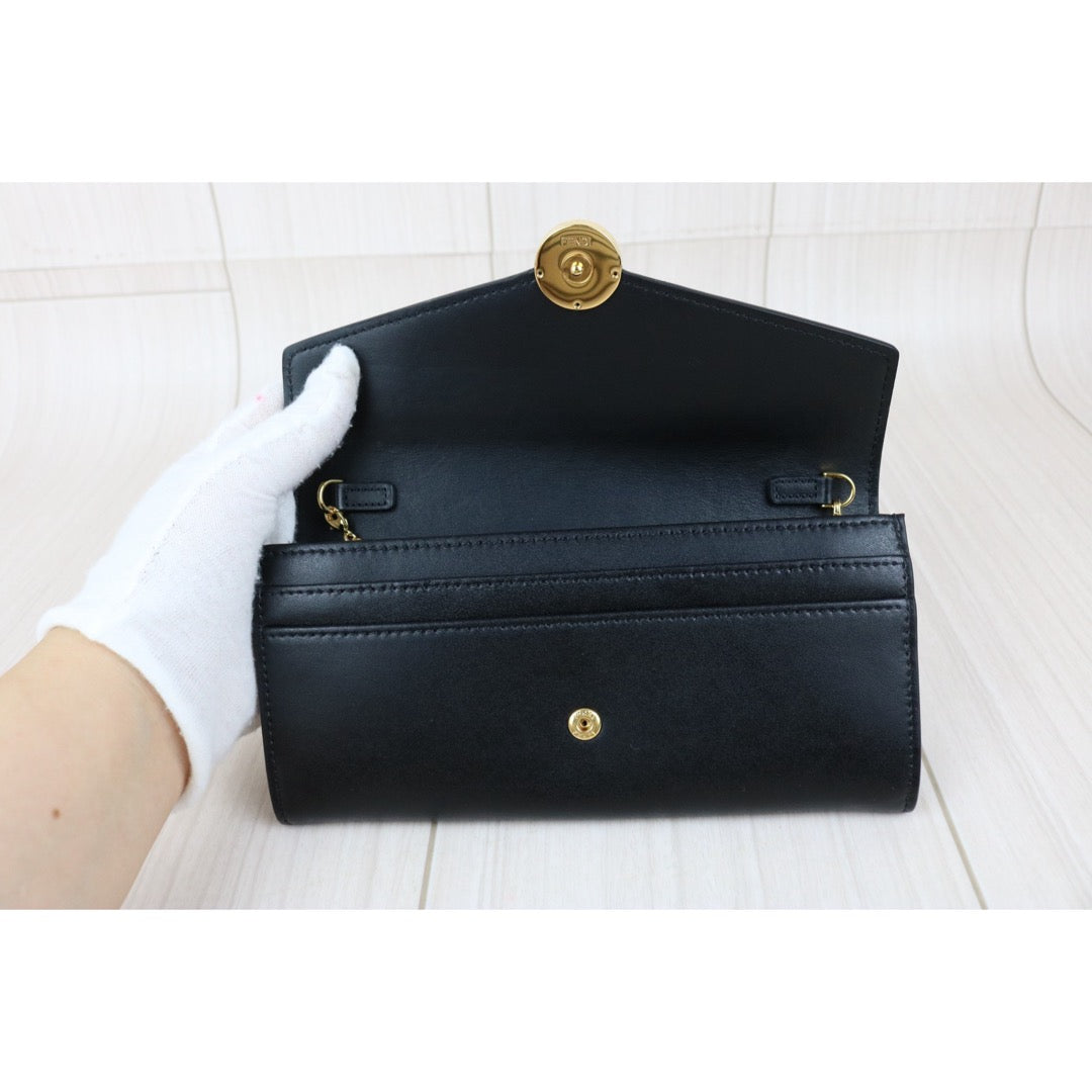 Include Entrupy Certificate of Authenticity｜Excellent（Rank SA）｜ FENDI Calf Leather WOC Chain Bag Black｜Z26092301