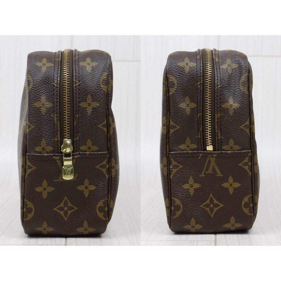 Very Good ( Rank A)｜ LV Truth Toilet 28 Monogram Makeup Pouch｜Q25010905