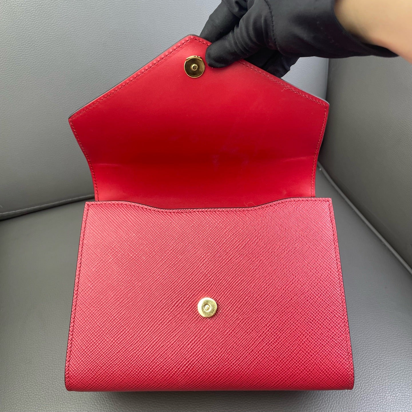 First installment 1/3｜ PRADA Shoulder Bag Red