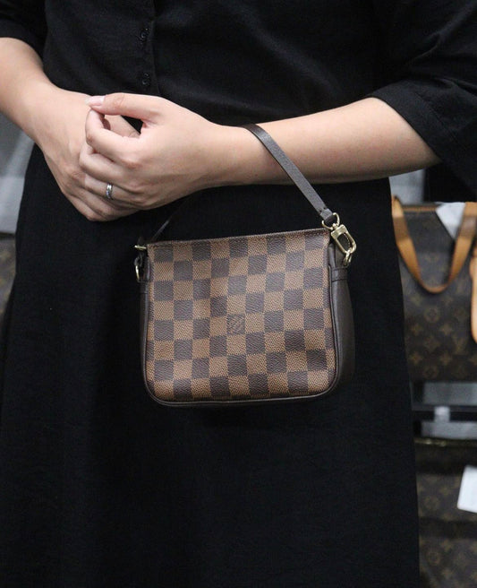 Rank AB ｜ LV Damier Truth Make Up ｜V23092814