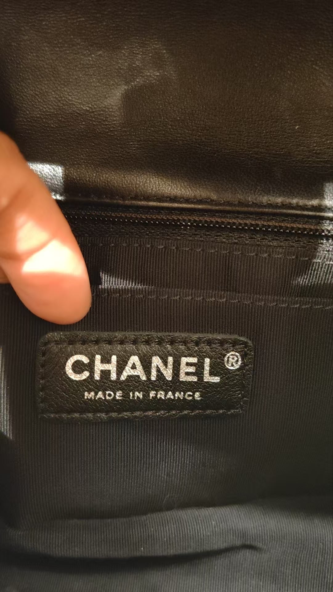 CHANEL Matrasse Single Flap 20 Shoulder Bag ladybug