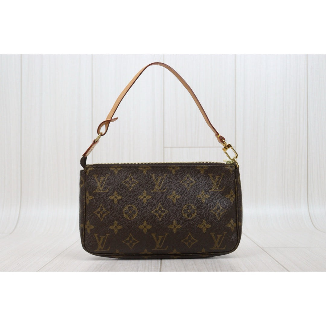 Good ( Rank AB)｜LV Monogram Pochette Accessoires ｜25101606