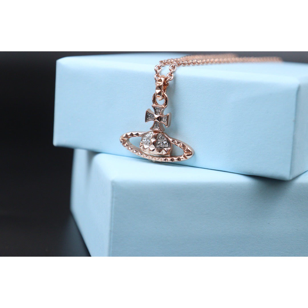Rank A ｜Vivienne Westwood Diamond Necklace  ｜Q24053023