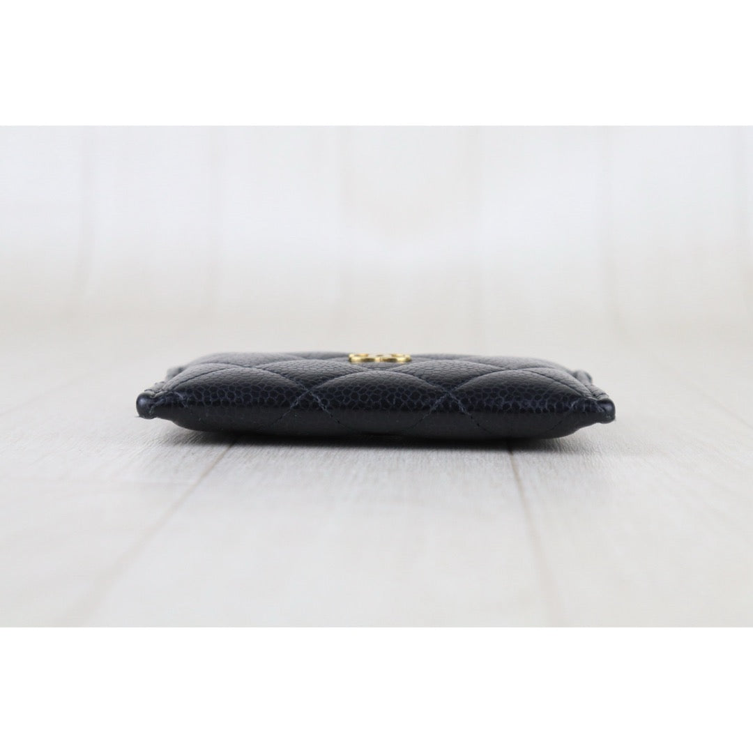 Include Entrupy Certificate of Authenticity｜Good ( Rank AB)｜CHANEL Caviar Skin Black Card Holder Made In 2021-2022Year｜S26052512