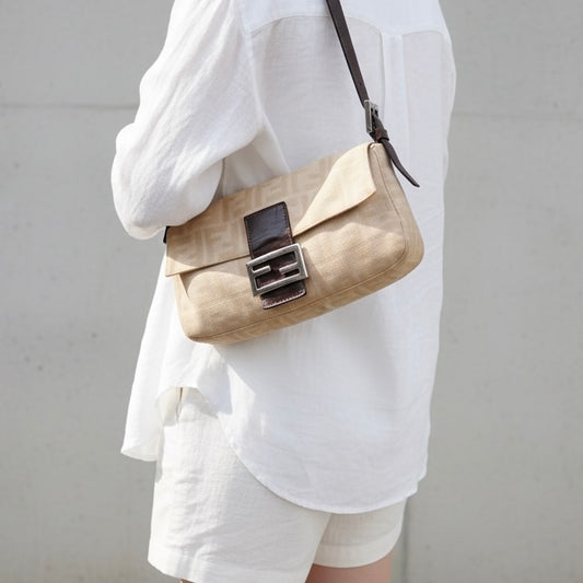 Include Entrupy Certificate of Authenticity｜Fair ( Rank B)｜ FENDI Zucca Mamma Baguette Shoulder Bag Beige｜26070317