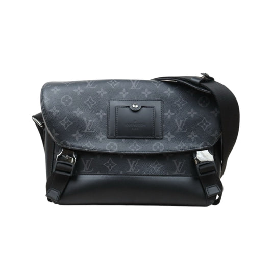 Very Good ( Rank A)｜ LV  Monogram Voyager Shoulder Bag Black｜P25012210
