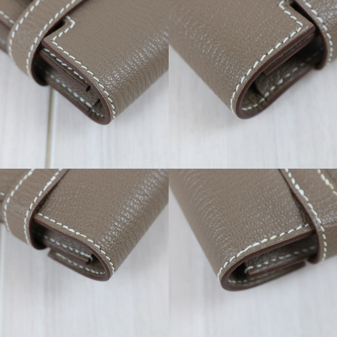 Include Entrupy Certificate of Authenticity｜Excellent（Rank SA)｜ HERMES Goatskin Kelly Long Wallet Etoupe □Q Stamp Made In 2013Year｜Z26100803