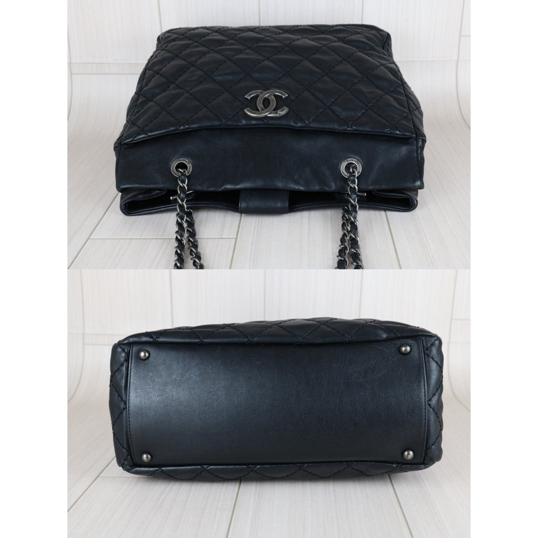 Include Entrupy Certificate of Authenticity｜Good ( Rank AB) ｜CHANEL Calf Leather Chain Tote Shoulder Bag Black Made in 2013-2014Year｜S26011102