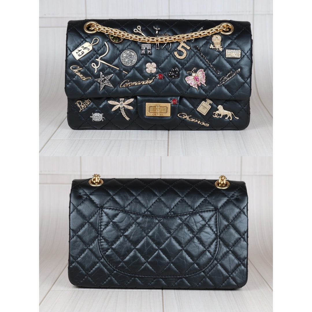 Excellent（Rank SA）｜ CHANEL 2.55 Badge Matelasse Black Chain Shoulder Bag Made in 2017Year｜S24061402