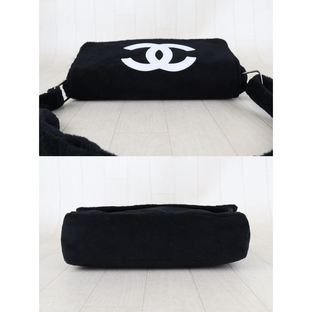 Very Good ( Rank A)｜CHANEL Precision Terry Cloth Flap Shoulder Bag Black VIP Gift｜S26090720